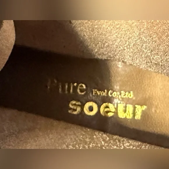 Funky, Unique Bootie - Picture 7 of 7